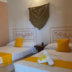 Habitacion Hotel El Almirante